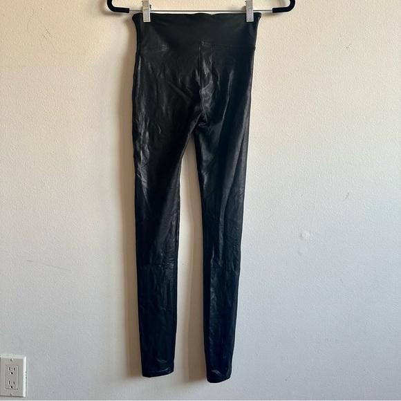 SPANX Faux Leather Black Leggings Size S - Picture 5 of 6